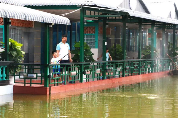 Fishing at Ngoc Thanh Homestay